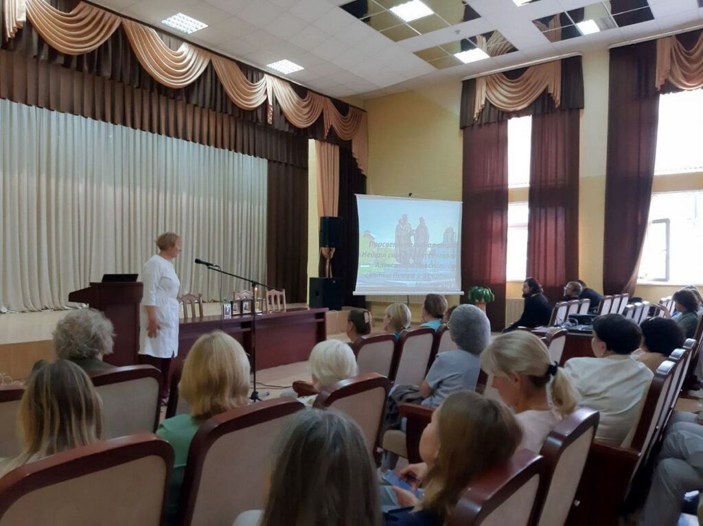 В Витебской областной детской клинической больнице прошла диалоговая площадка "Семейные ценности и традиции в воспитании подрастающего поколения"