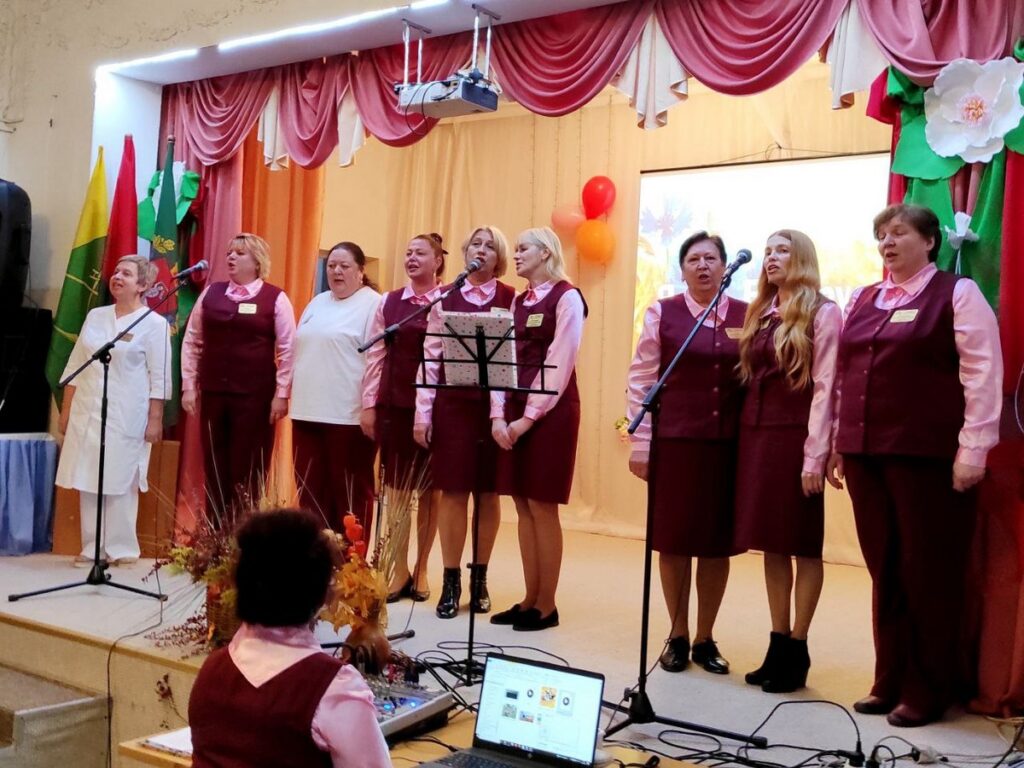 В Богушевском детском социальном пансионате "Лучезарный" прошла информационно-просветительская площадка для многодетных семей священнослужителей