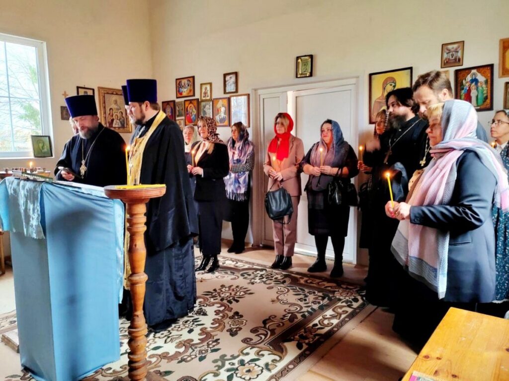 В Богушевском детском социальном пансионате "Лучезарный" прошла информационно-просветительская площадка для многодетных семей священнослужителей