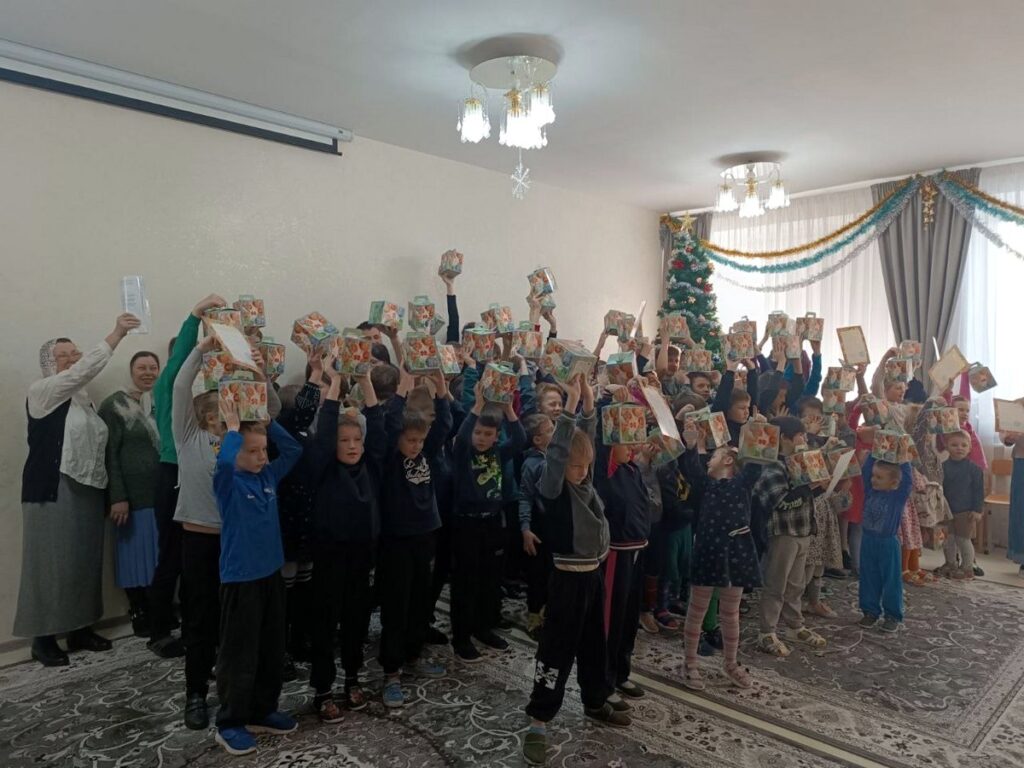Праздничный утренник "Колядки на Святки" прошел в Детском доме Витебска