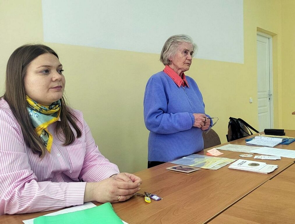 Инна Костюкович приняла участие в круглом столе "Нравственный выбор и совесть"